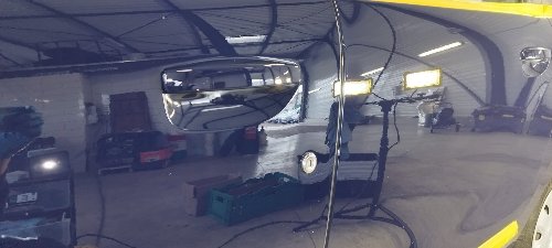 Poignée et portière d'un Dacia Lodgy après correction de la peinture